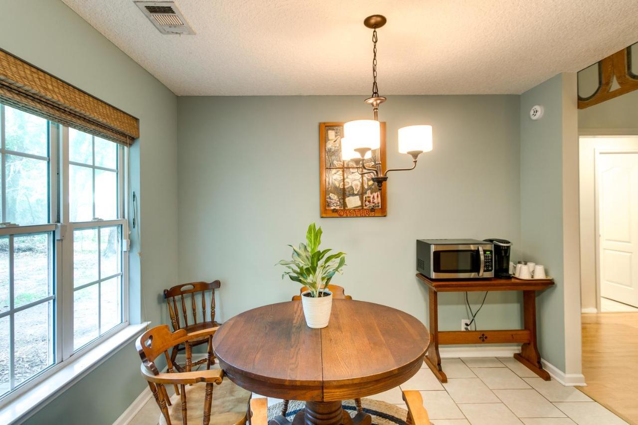Pet-Friendly Darien Vacation Rental With Patio! Exterior photo